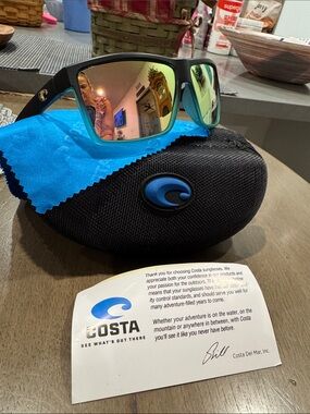 Costa Sunglasses with Black and green Frame Accents - Mirrored rose Lenses